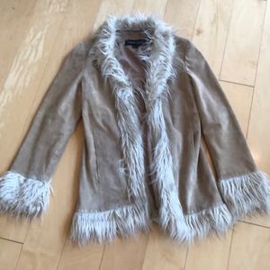 Suede light weight jacket beige and foe fur